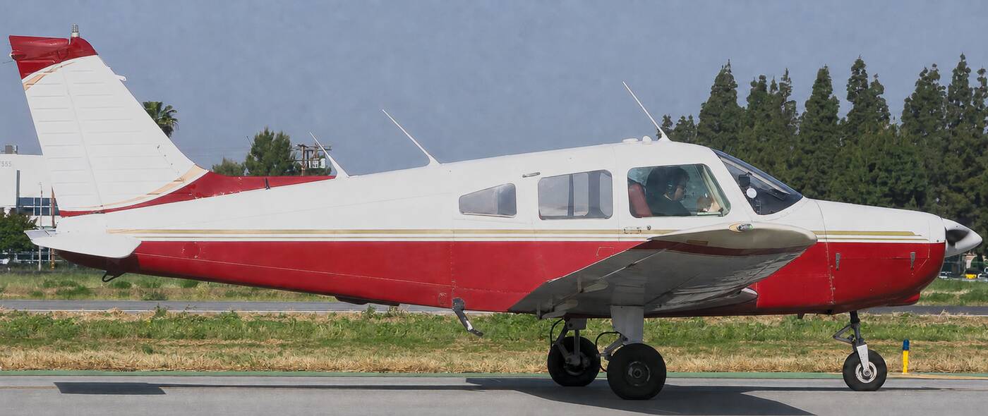 Piper Warrior N6393C on the ramp at Van Nuys